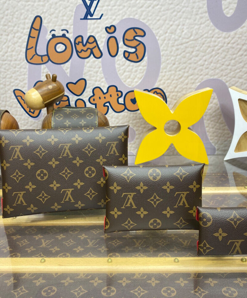 Louis Vuitton Kirigami Pochette M12203 Brown